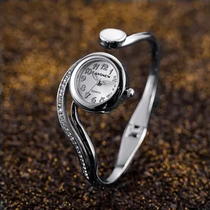 Elegante orologio a bracciale in argento CANSNOW da donna con movimento al quarzo