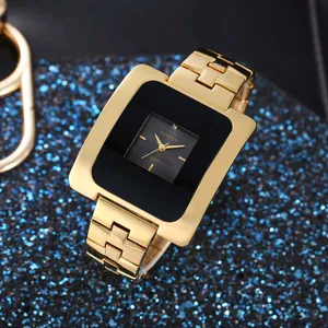 Dettaglio dell'orologio al quarzo quadrato oro vintage CANSNOW con quadrante nero