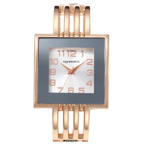 Elegante orologio da polso a quarzo con quadrante quadrato in oro rosa ogyawatch