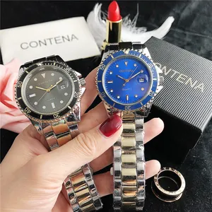 Gedetailleerd overzicht van elegante zakelijke koppelhorloges met zwarte en blauwe wijzerplaten