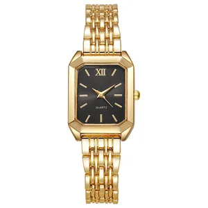 Elegante goldene Damenarmbanduhr aus Stahl mit minimalistischem schwarzem Zifferblatt