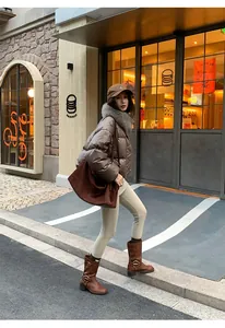 Fashionable high-waisted beige thermal shark skin yoga leggings for winter street style