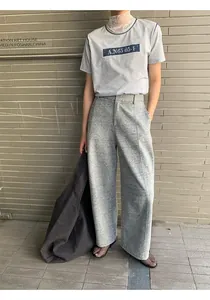 Women's casual grey wide-leg sweatpants, comfortable relaxed fit for daily streetwear.