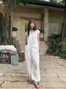 Elegant white Lyocell Tencel lantern wide-leg pants set for women in outdoor garden