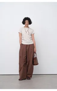 Minimalist slim-fit off-white short sleeve T-shirt with necklace and waist pleats detail