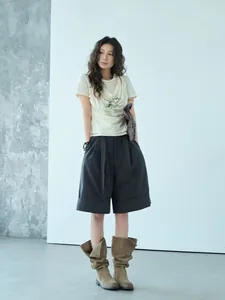 Pantalones cortos informales de línea A para mujer con dobladillo gris oscuro