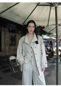 Minimalist beige three-piece set with V-neck vest and wide-lapel jacket
