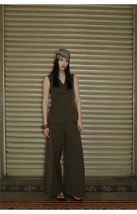 Minimalist cotton-nylon blend V-neck vest and wide-leg trousers on Asian model