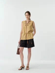 Gilet in lino ricamato vintage da donna con scollo a V, motivi etnici e cintura regolabile