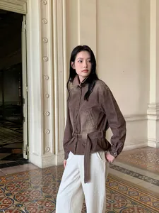 Giacca Camicia in Jeans Sfumata Retrò per Donna Vita Stretta Con Cintura Workwear Capispalla Manica Lunga Bottone Top
