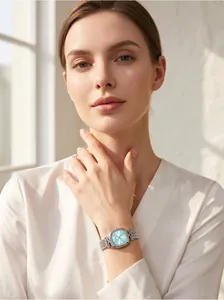 Elegante reloj GEDI mujer ovalado con esfera azul claro y correa de acero plateado