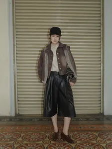 American style gradient wash denim short jacket for women featuring a stylish lapel collar