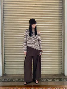 Chic women's high-waisted pseudo-two-piece skirt trousers in dark brown wide-leg style