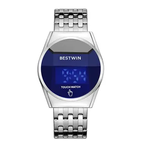 Montre numérique moderne pour homme en acier inoxydable argenté avec écran tactile LED bleu