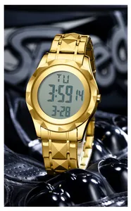Montre de luxe numérique en or pour hommes avec lunette facettée et bracelet métal