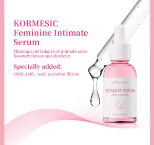Κοντινό πλάνο του KORMESIC Feminine Intimate Serum με λεπτομέρεια υγρού σταγονόμετρου.