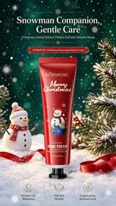Détail de la crème pour les mains bonhomme de neige de Noël KORMESIC pour soins hydratants