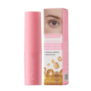 Detailansicht des KORMESIC Retinol-Augencreme-Stifts mit rosa Tube und Originalverpackung