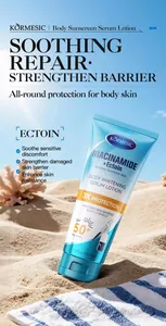 Vue détaillée du tube de lotion solaire corporelle Kormesic Niacinamide et Ectoine