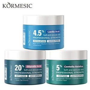 Coffret de soins KORMESIC avec disques de coton à l'acide glycolique et Centella