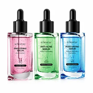 Set de tres sueros faciales KORMESIC para brillo, anti-acné e hidratación profunda.