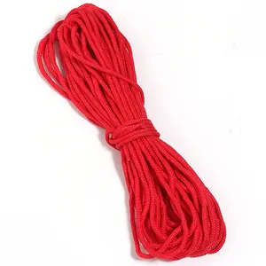 Corde de parachute en polyester rouge vif pour le tressage DIY et les vêtements