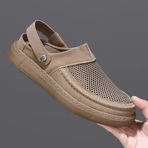 Sandales d'été pour Hommes Respirant Mesh Chaussures de Plage Double Port Pantoufles Décontractées Extérieur Slip-on Sandales à Bout Fermé