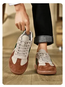 Sneakers GAT retrò unisex in pelle scamosciata marrone e pelle beige di qualità