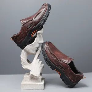 Mocassins en cuir marron respirants pour hommes, chaussures d'été décontractées