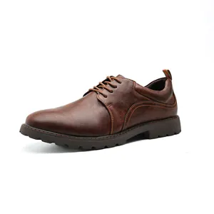 Detaillierte Seitenansicht brauner Vintage-Leder-Derbyschuhe mit dekorativen Ziernähten