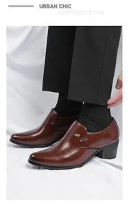 Gros plan de chaussures en cuir marron à talons cubains pour hommes