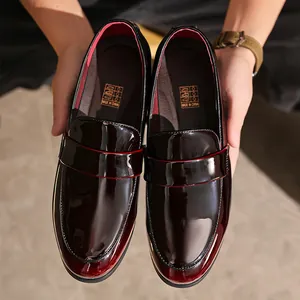 Herren Business Loafer Britischer Stil Kunstleder Farbverlauf Slip-on Formelle Schuhe Atmungsaktive Mode Halbschuhe