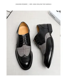Klassische Herrenschuhe in Schwarz mit Karomuster-Einsätzen und Schnürung im Brogue-Stil