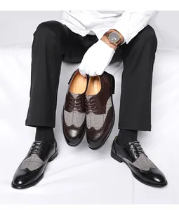 Hochwertige Vintage British Wingtip Brogues für Herren im zweifarbigen Schwarz-Braun-Karo-Design