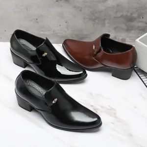Chaussures classiques en cuir à bout pointu et talon cubain pour hommes élégants