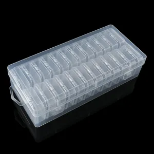 Vue détaillée d'une boîte de rangement transparente à 28 compartiments en plastique PP