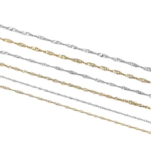 Hochwertige Wasserwellenketten aus Edelstahl in Gold und Silber für DIY-Schmuck.
