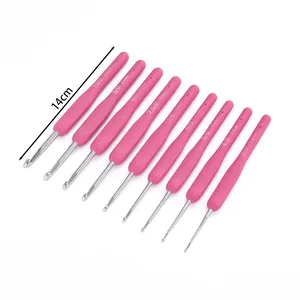 9-delige roze TPR soft handle haaknaalden set, aluminium naalden 2,0mm tot 6,0mm, 14cm