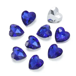 Hochwertige blaue herzförmige Glas-Strasssteine für DIY-Schmuck und Nagelkunst-Bastelarbeiten