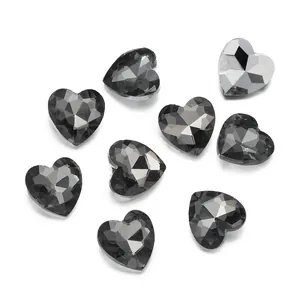 Mehrfach facettierte schwarze herzförmige Glas-Strasssteine für DIY-Handwerk und Nagelkunst