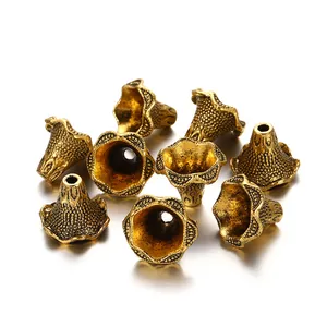 Antike goldene Blumenknospen Legierung Perlenkappen für DIY Schmuckherstellung