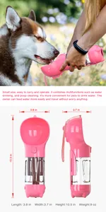 Detailansicht der rosa multifunktionalen Hundetrinkflasche mit Größenangaben, 26 cm Höhe.