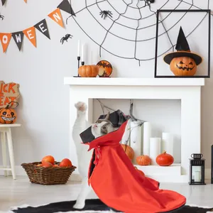 Mantello rosso e nero di Halloween per gatti, costume da vampiro per animali domestici