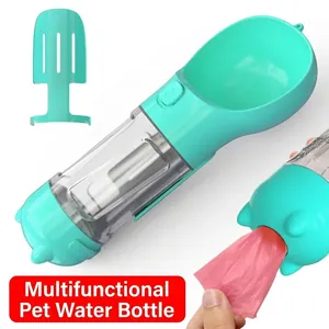 Multifunktionale tragbare Haustier-Wasserflasche mit Kotbeutelspender und Schaufel
