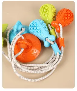 Juguete mordedor con ventosa para perros activos, resistente y divertido.