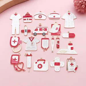 Medizinisches Thema Zinklegierung Emaille Charms Rot Weiß Krankenschwesternhut Krankenwagen Stethoskop DIY Schmuck Zubehör Für Ohrringe Halskette