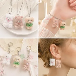Adorables colgantes de oso y perro flocados en 3D para joyas y accesorios de bolso