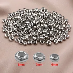 Comparación de cuentas de posicionamiento plateadas de 8mm, 7mm y 6mm para joyería DIY