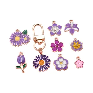 Lot de breloques fleurs en émail violet pour bijoux DIY avec marguerites et tulipes