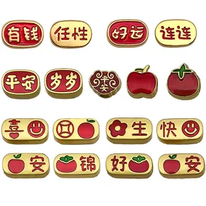 Rote und goldene chinesische Emaille-Perlen mit Glückssymbolen für DIY-Schmuck